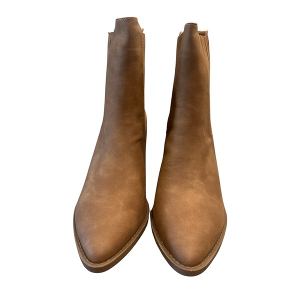 Forever Rivers Suede Ankle Boots Size 10 Tan Pull On Pointed Toe Block Heel - Picture 4 of 13